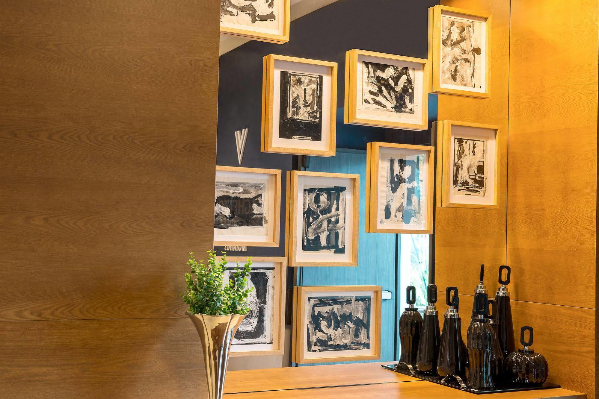 Laghetto Moinhos Hotel 4*